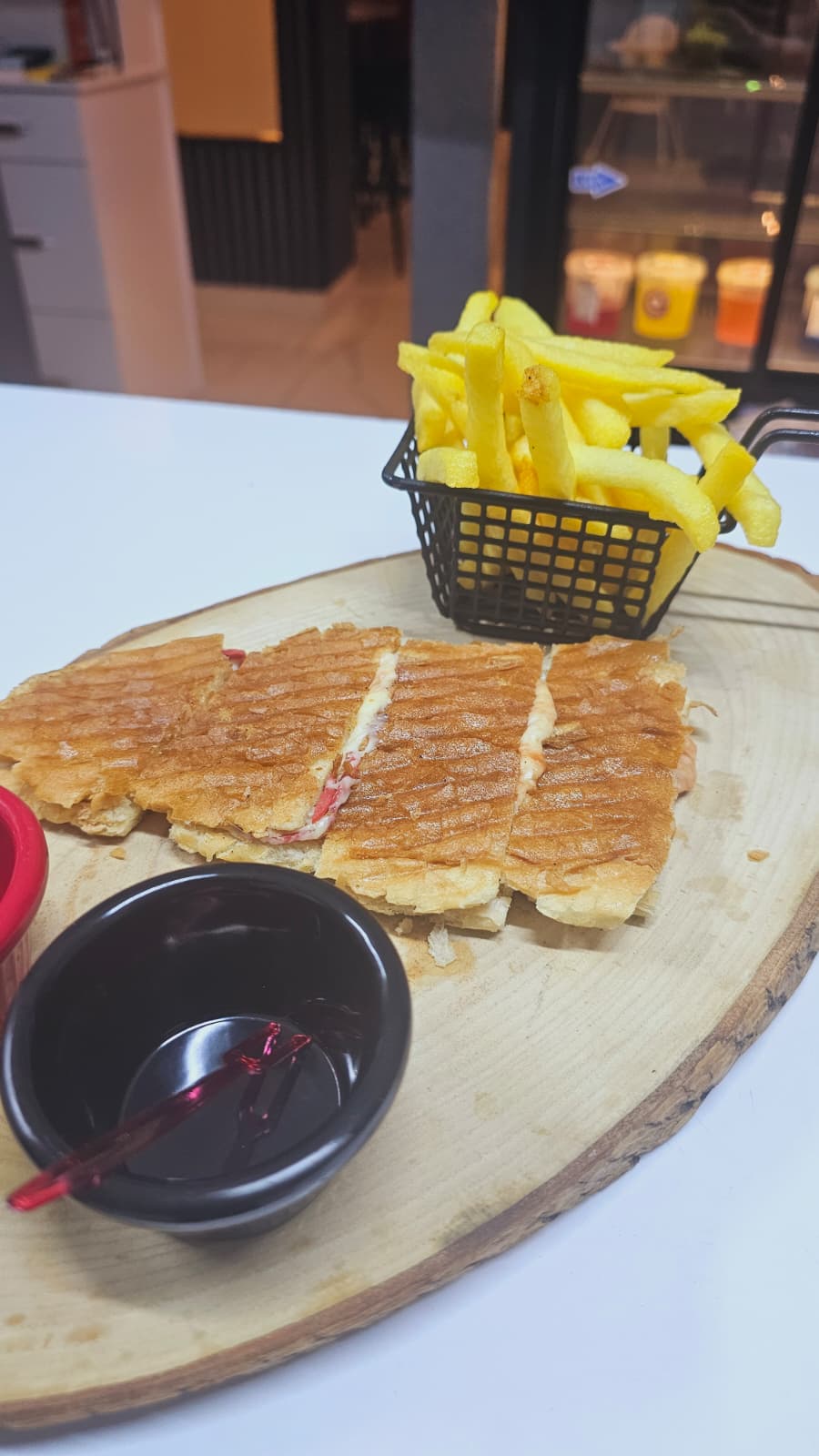 Tost Menü